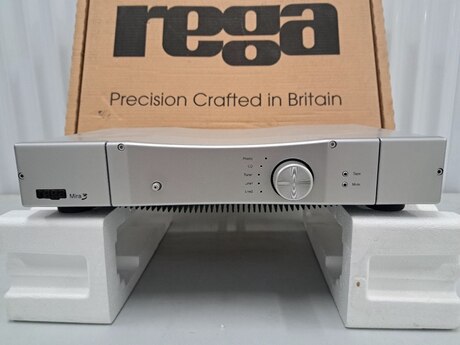 Усилитель Rega mira 3 (Англия)
