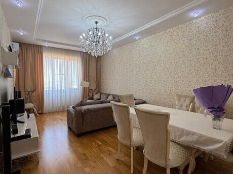 Kristal Abşeron Bayıl kompleksində 2 otaqlı yeni tikili mənzil satılır, 70 m², 215 000 AZN, şəkil 3 / 12