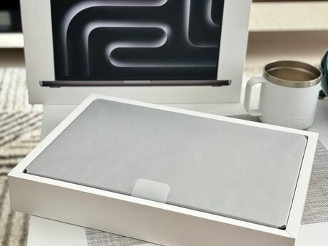 Apple MacBook Pro 16'inch M4 Max 36/1TB Apple MacBook Pro 16'inch M4 Max 36/1TB