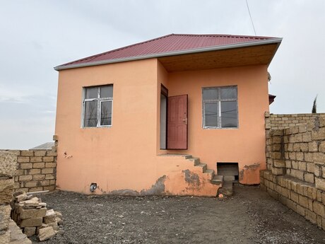 3 otaq · 70 m²