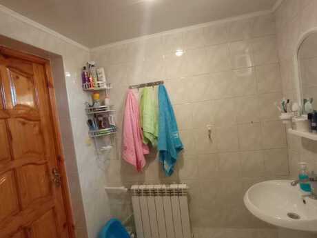 Mərdəkanda 3 otaqlı həyət evi kirayə verilir, 140 m², 600 AZN/ay, şəkil 3 / 12