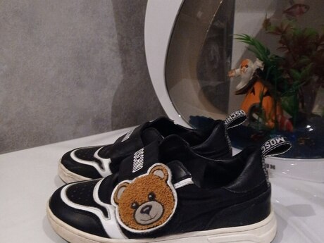 İdman ayaqqabısı Moschino