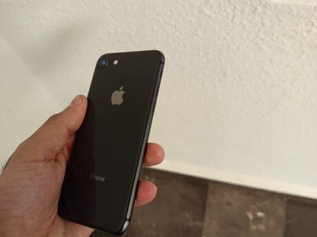 Apple iPhone 8 Gold 64GB