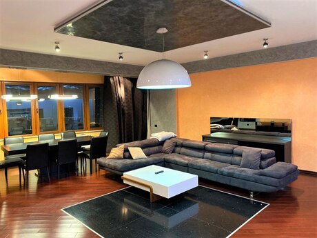 4-room new-build apartment for rent in Şah İsmayıl Xətai, 220 m², 1 900 AZN/mo, photo 2 / 12