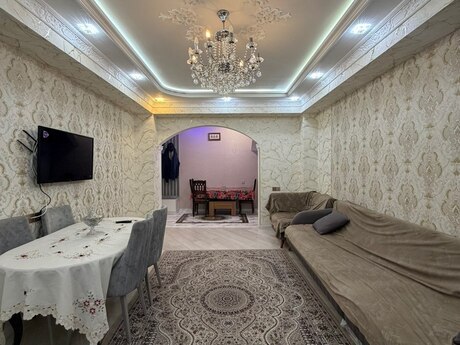 Qurtuluş 93 kompleksində 4 otaqlı yeni tikili mənzil satılır, 83 m², 105 000 AZN, şəkil 2 / 12