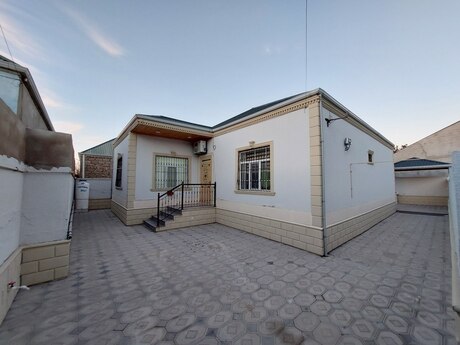 Binədə 4 otaqlı həyət evi satılır, 80 m², 88 000 AZN, şəkil 2 / 12