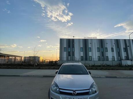 Opel Astra, 2005 il