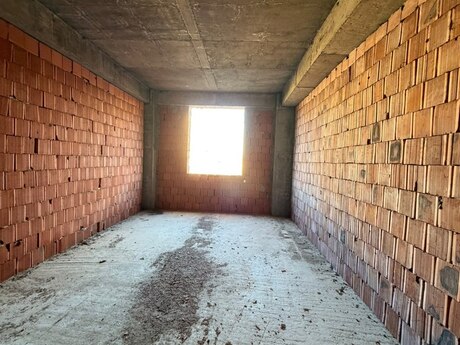 Qurtuluş 93 kompleksində 1 otaqlı yeni tikili mənzil satılır, 35 m², 55 000 AZN, şəkil 3 / 5
