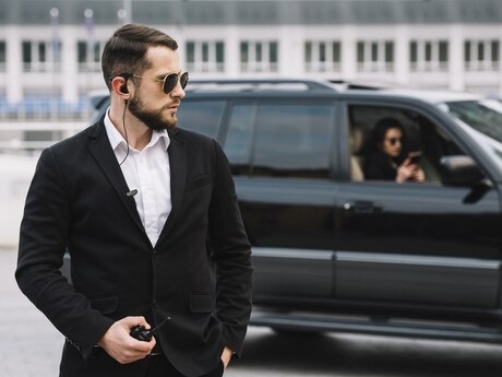 Mühafizəçi işi axtarıram