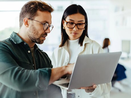 SMM menecer işi axtarıram SMM menecer işi axtarıram