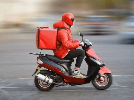 Motokuryer işi axtarıram
