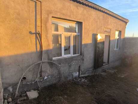 Əhmədlidə 3 otaqlı həyət evi satılır, 100 m², 42 000 AZN, şəkil 2 / 12