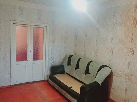 2-room old-build apartment for sale in Səbail, 55 m², 55 000 AZN, photo 3 / 9