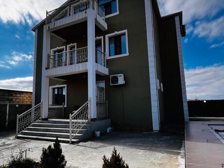 6 otaqlı ev, 280 m², Fatmayı, 439 000 AZN