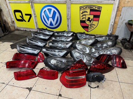 "Porsche, Volkswagen, Audi" fara və stop işıqları