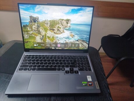 Lenovo Legion R7000P | Ryzen 7 8845H | RTX