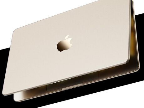 MacBook Air 15-inch M4 chip 16/256GB Starlight 