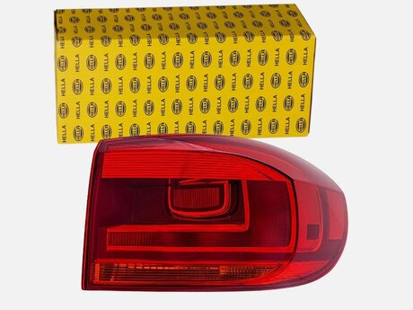 "Volkswagen Tiguan" üçün "Hella" arxa sağ işıq plafonu