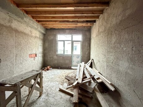 Qurtuluş 93 kompleksində 4 otaqlı yeni tikili mənzil satılır, 110 m², 75 000 AZN, şəkil 2 / 12