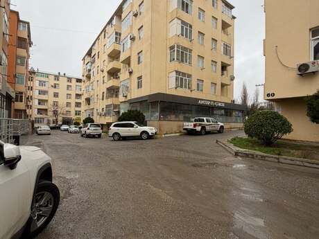 4 otaqlı mənzil, 110 m², Qurtuluş 93, 75 000 AZN