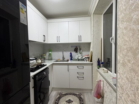 Продаётся 1-комнатная квартира в старом фонде, Bakıxanov, 35 м², 109 000 AZN, фото 4 / 12