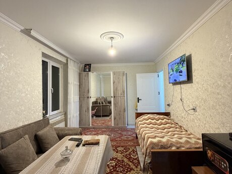 Продаётся 1-комнатная квартира в старом фонде, Bakıxanov, 35 м², 109 000 AZN, фото 3 / 12