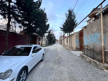 House with Garden, Villa For Sale