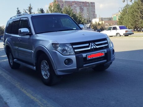 Mitsubishi Pajero, 2008 il Mitsubishi Pajero, 2008 il