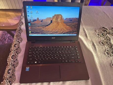 Noutbuk Acer