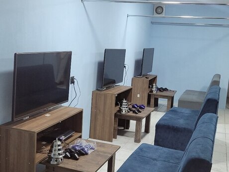 Hazır biznes (PlayStation klub avadanlığı)
