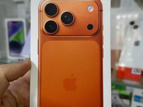 Apple iPhone 17 Pro Cosmic Orange 256GB/12GB