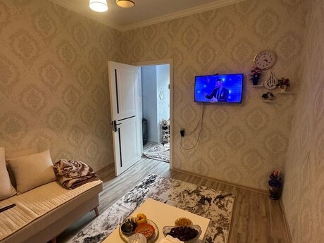 2-room house for sale in Binəqədi, 73 m², 43 000 AZN, photo 2 / 6