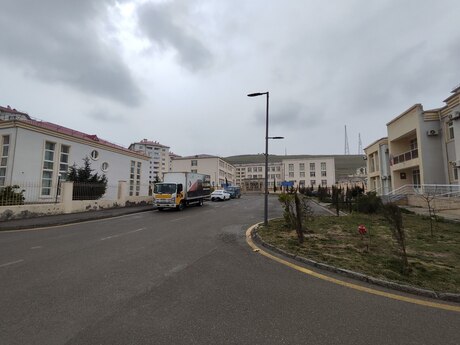 3-room new-build apartment for sale in 20 Yanvar, 100 m², 160 000 AZN, photo 2 / 12