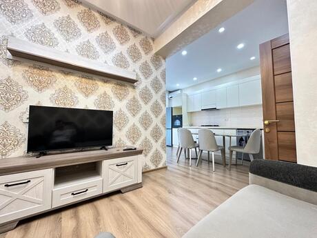 2-otaqlı yeni tikili kirayə verilir, Gəncə pr., 65 m²