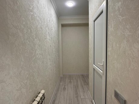 Qurtuluş 93 kompleksində 2 otaqlı yeni tikili mənzil satılır, 53 m², 85 000 AZN, şəkil 2 / 10