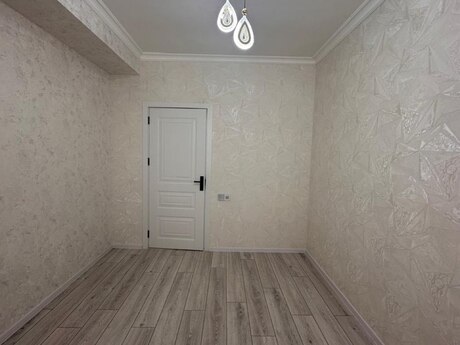 Qurtuluş 93 kompleksində 2 otaqlı yeni tikili mənzil satılır, 53 m², 85 000 AZN, şəkil 5 / 10
