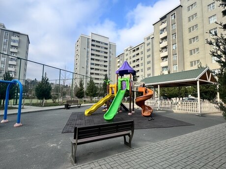 4-otaqlı yeni tikili, Yasamal r., 118 m²