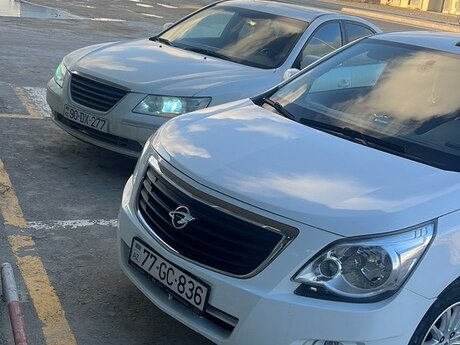 Satış üzrə menecer işi axtarıram