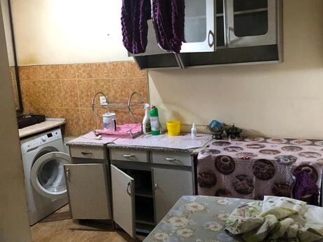 Neftçilərdə 1 otaqlı köhnə tikili mənzil kirayə verilir, 50 m², 150 AZN/ay, şəkil 4 / 4