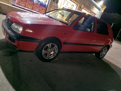 Volkswagen Golf, 1996 il