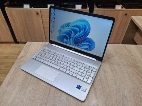 Noutbuk HP I7 12 16GB RAM