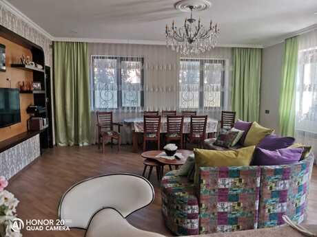 6-комн. · 180 m² · 1/1 этаж, Buzovna