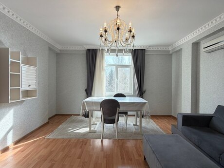 3 otaq · 90 m² · 3/6 mərtəbə, Qurtuluş 93
