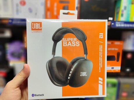 Qulaqlıq JBL