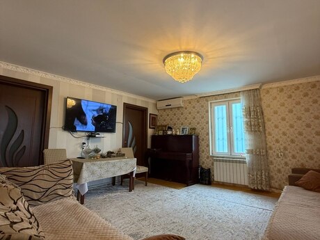 4-room house for sale in M.Ə.Rəsulzadə, 70 m², 90 000 AZN, photo 2 / 12