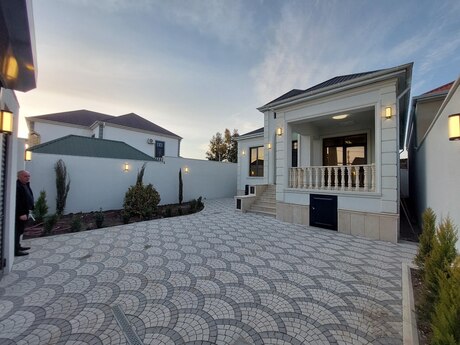 Hövsanda 4 otaqlı həyət evi satılır, 270 m², 139 000 AZN, şəkil 2 / 12