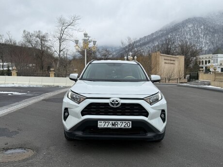 Toyota RAV 4, 2023 il