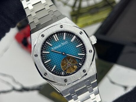 Audemars Piguet Royal Oak Flying Tourbillon qol saatı