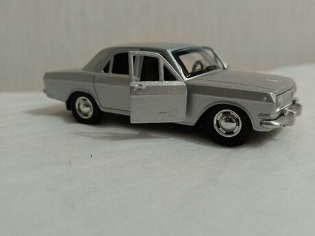 GAZ 24 modeli 