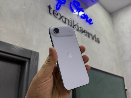 Apple iPhone Air Sky Blue 1TB/8GB